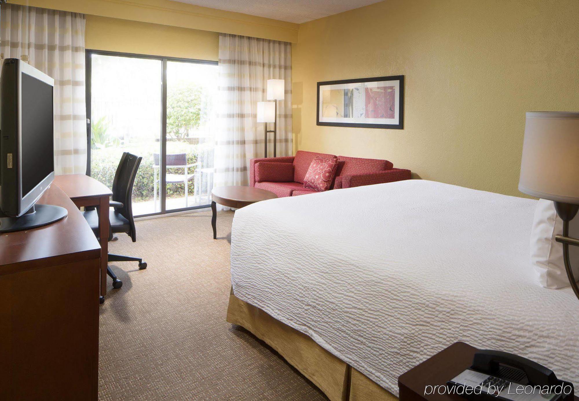 Courtyard Tampa Westshore/Airport Eksteriør billede